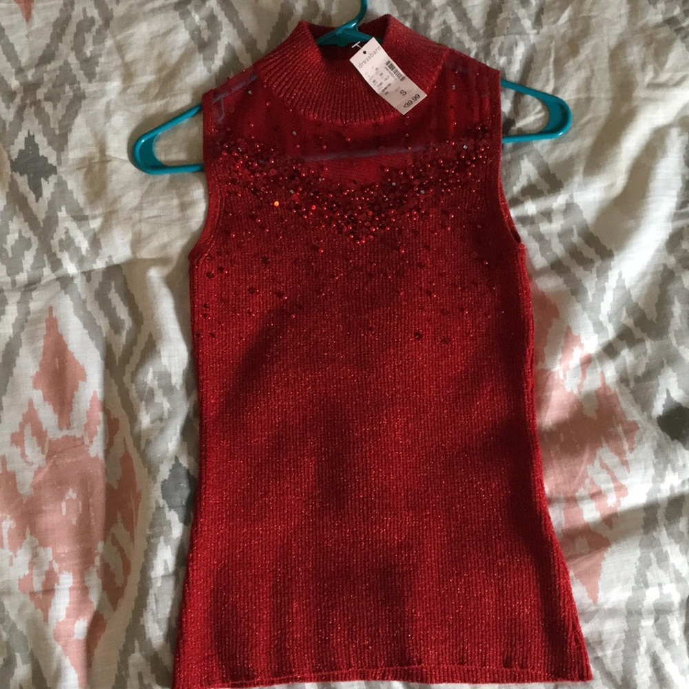 Holiday special! 🎄 Red Dress Barn Sequin Tank